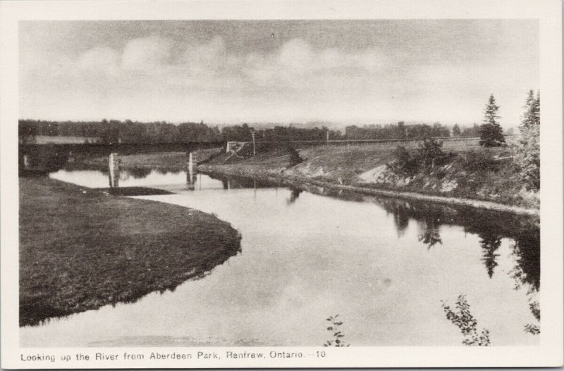 Renfrew Ontario Looking up River from Aberdeen Park Unused PECO Postcard E91 