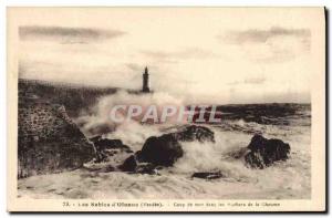 Old Postcard The Lighthouse Sables d & # 39Olonne sea Coup in the rocks of th...