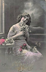 MILLE BAISER-THOUSAND KISSES~BEAUTIFUL WOMAN~1912 PHOTO ROMANCE FRANCE POSTCARD