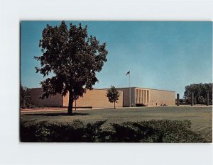 Postcard The Eisenhower Museum, Abilene, Kansas