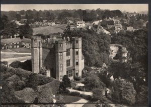 Warwickshire Postcard - Leicester's Gatehouse, Kenilworth Castle  RR983