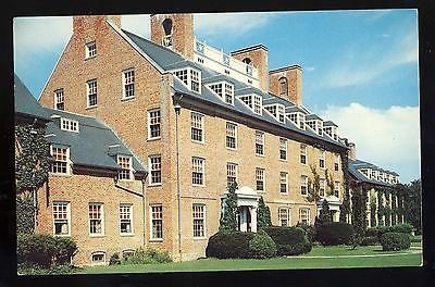 Kingston, Rhode Island Postcard,University Of RI, Roosevelt Hall, Woman'...