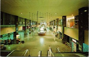 Chicago IL Greyhound Bus Terminal Interior Illinois Unused Vintage Postcard F83