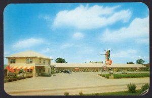 h859 - TORONTO 1960s Royal Motel on Kingston Road. Old Chrome Postcard