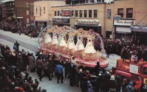 Canada - Quebec, Quebec City. Carnaval de Quebec