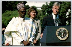 President And Mrs Jimmy Carter w/ Prime Minister Shagari of Nigeria Postcard Y21