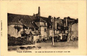 CPA TROYES d'autrefois - Un coin du Boulevard du 14 Juillet (71662)