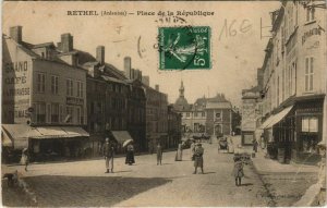 CPA RETHEL - Place de la Republique (135676)