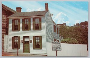 Hannibal Missouri~Mark Twain Boyhood Home Street View~Kodachrome~Vintage PC