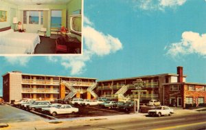 Virginia Beach, Virginia VA    NEWCASTLE MOTEL Room~TV  ROADSIDE Chrome Postcard