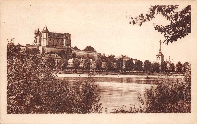 BF4775 saumur paysage vers le chateau et saint pierre france