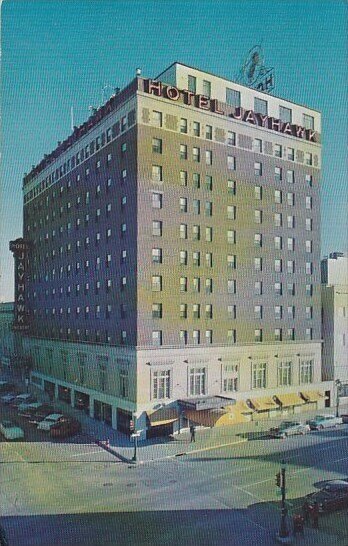 Hotel Jayhawk Topeka Kansas