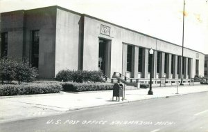 Cook Kalamazoo Michigan US Post Office 1946 Postcard 20-4319