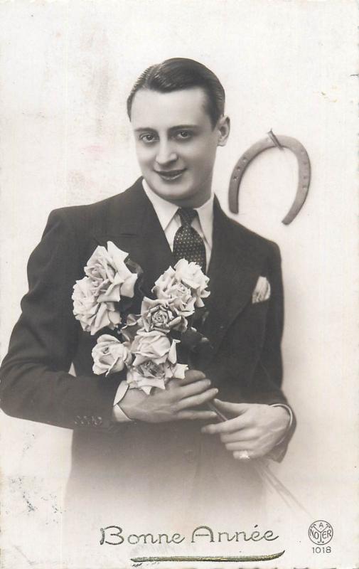 Handsome elegant young gentlemen with roses cigarette smoker postcards set