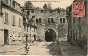 CPA Coucy-le-Chateau - Porte de Laon - Vue Interieure (1062642)
