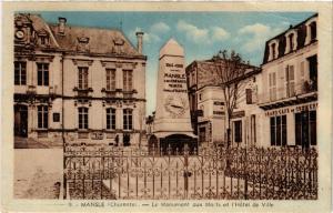 CPA MANSLE - Le Monument aux Morts et l'Hotel de Ville (519171)