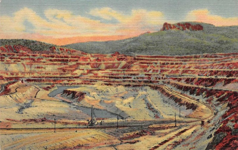 Open Pit Copper Mine, Santa Rita, New Mexico Mining Vintage ca 1940s Postcard