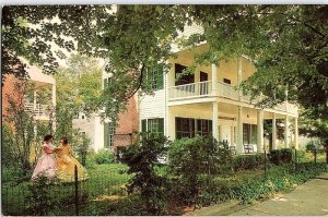 Postcard HOUSE SCENE Port Gibson Mississippi MS AJ5187