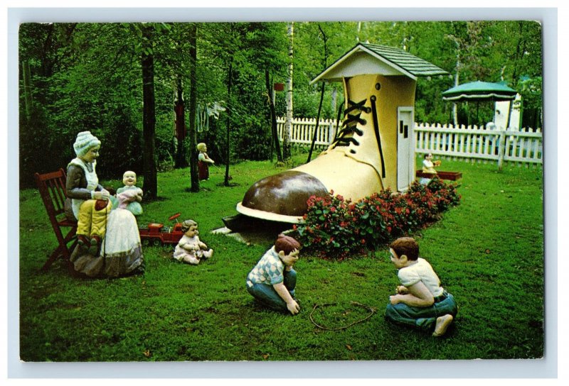 Vintage Shoe Deer Acres, Michigan Postcard P109E