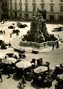 Czech Republic - Brno. 25th February Square, Fountain   *RPPC