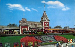 Early Disneyland 1-263, SC8536,  Floral Mickey and Santa Fe Depot, Old Postcard