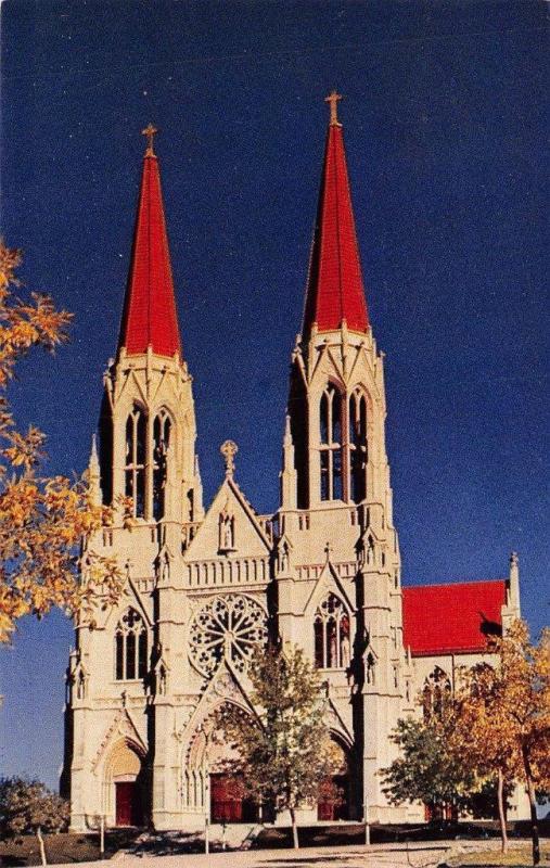 HELENA, MT  Montana      ST HELENA CATHEDRAL CHURCH-Gothic Style    Postcard