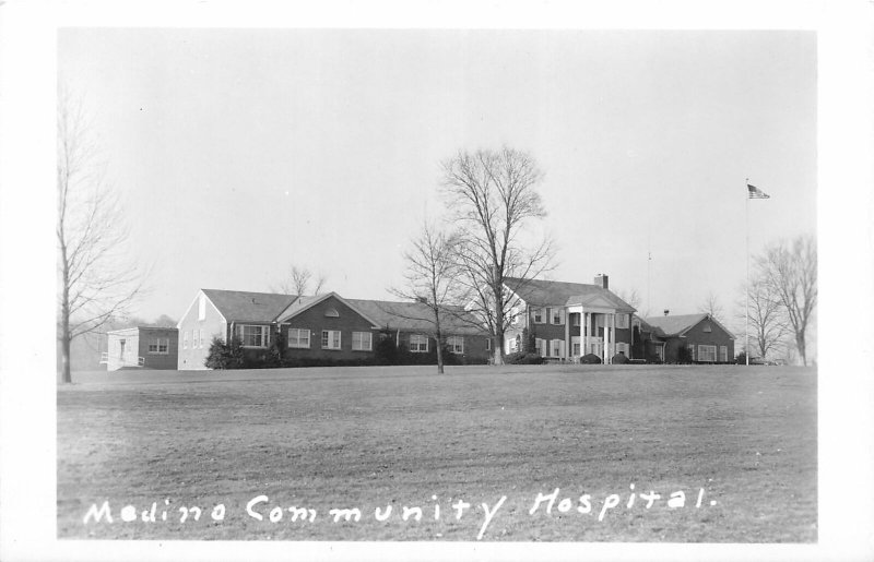 F41/ Medina Ohio RPPC Postcard c1950s Community Hospital