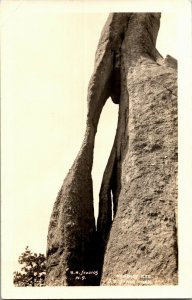 RPPC Needle's Eye Custer State Park SD Vintage Postcard O40