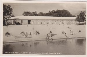 RP: Swimming Pool , Pagent Beach Hotel , GRAND CAYMAN , B.W.I. , 20-30s