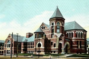 Circa 1900-10 Public Library, Lawrence, Mass Unused Vintage Postcard P17