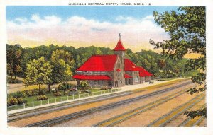 NILES, Michigan MI   MICHIGAN CENTRAL RAILROAD DEPOT  Train Station  Postcard