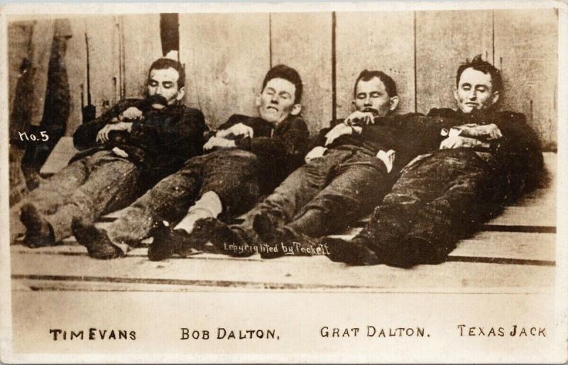 The Dalton Gang Outlaws Killed By Citizens Coffeyville Ks Rppc Postcard E57 United States