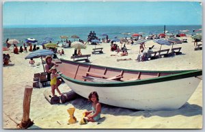 Vtg New York NY Long Island Beach Scene White Sand Bathing View Boat Postcard