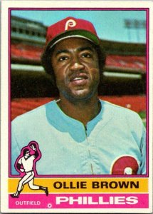 1976 Topps Football Card Ollie Brown Philadelphia Phillies sk13535