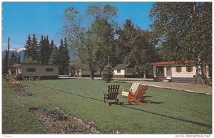 Exterior,  Lamplighter Motel,  Revelstoke,  B.C.,   Canada,   40-60s