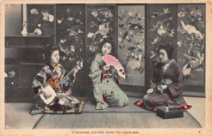 O-hana-san Provides Music for O-koto-san, Japan, Early Postcard, Unused