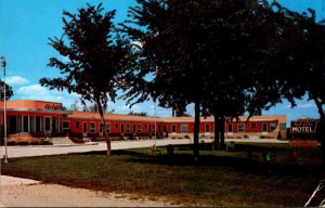 Minnesota Albert Lea The Bel Aire Motel 1955