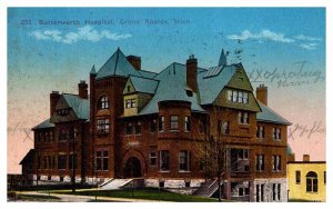 Postcard HOSPITAL SCENE Grand Rapids Michigan MI AR8232