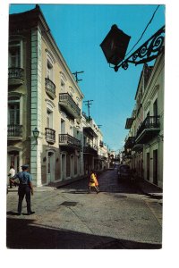 Vista del Viejo, San Juan, Puerto Rico, Police Officer