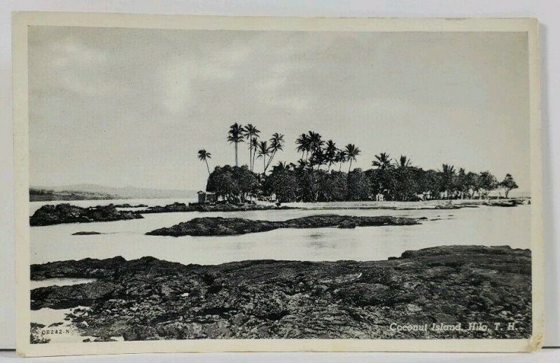 Hawaii Coconut Island Hilo c1945 Soldiers Mail to West Allis Wis. Postcard L10