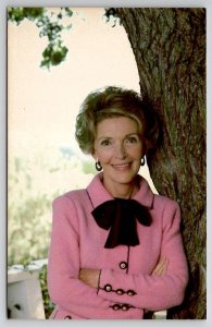 Nancy Reagan At Home Pacific Palisades California Postcard X29