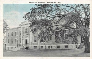 REEDSBURG, WI Wisconsin  MUNICIPAL HOSPITAL  Sauk County   1939 Linen Postcard