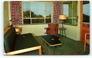 EAST LANSING, MI ~ Michigan State College TWIN BED SUITE Kellogg Center Postcard