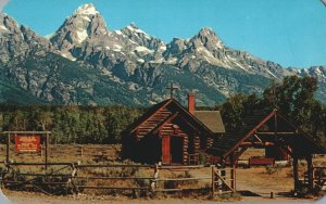 VINTAGE POSTCARD CHAPEL OF THE TRANSFIGURATION JACKSON HOLE WYOMING