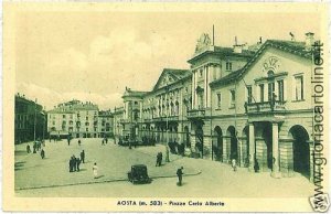 02609 CARTOLINA d'Epoca:  AOSTA Citta' : PIAZZA CARLO ALBERTO