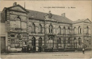 CPA VILLERS-BRETONNEUX La mairie (25211)