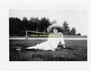 mm354 - Grand Duchess Anastasia Romanov in 1910 daughter last Czar -  photo 6x4