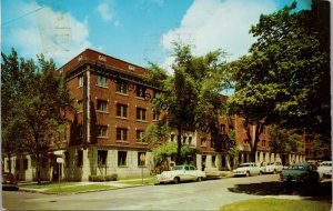 Plaza Hotel North Cass at East State Milwaukee WI Postcard PC227