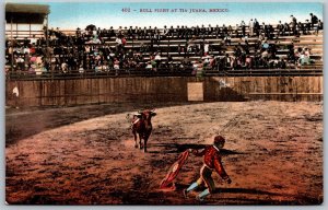 Vtg Bull Fight At Tiajuna Mexico Bullfighter Bullring Rodeo 1910s Old Postcard