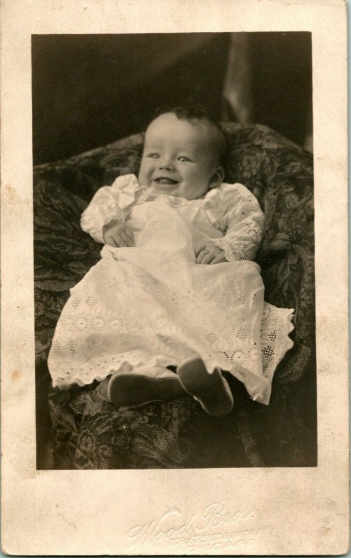 Vtg Tarjeta Postal 1904-18 Azo RPPC Retrato Adorable Bebé William Bill Vanhuizen